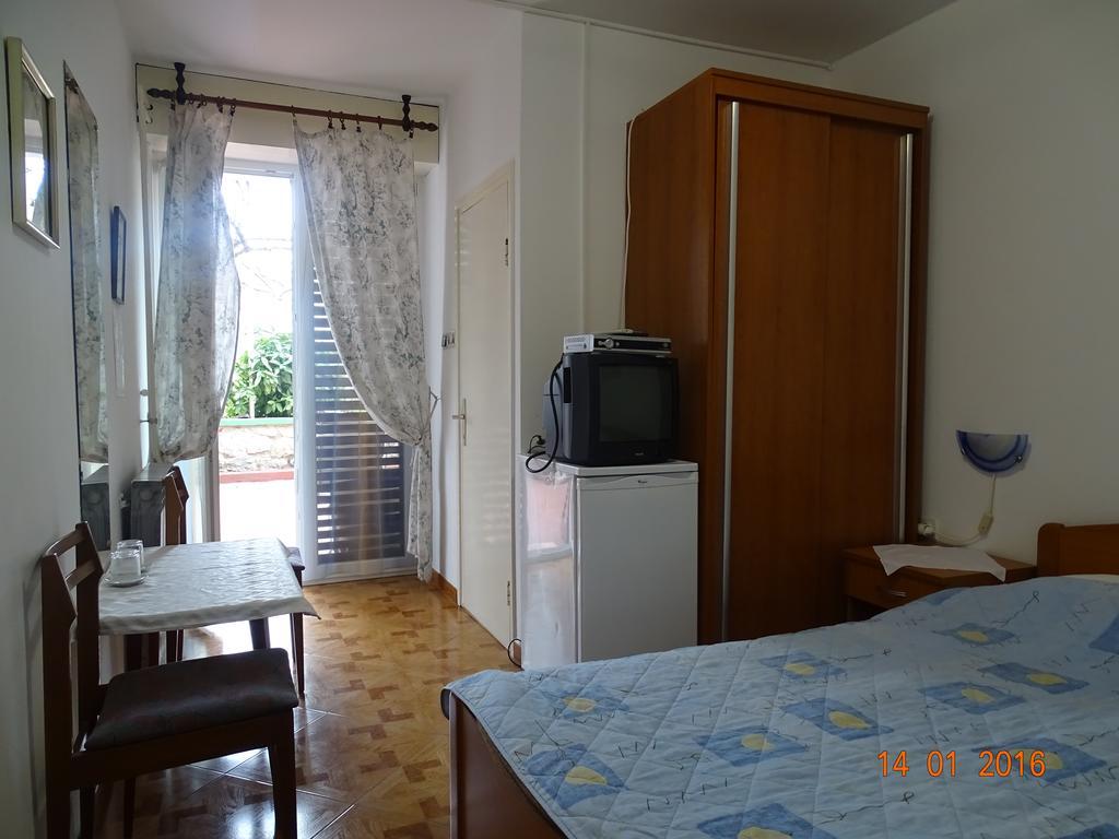 Guest House Ab Adria Home Rovinj Ruang foto